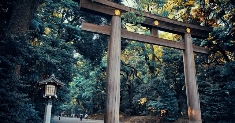Tokyo Temple Hopping: Your Friendly Guide to Sacred Sites on the Yamanote Line